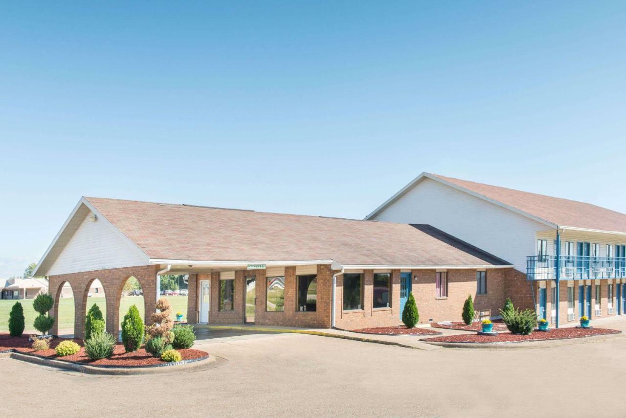 Days Inn By Wyndham Mountain Grove Экстерьер фото